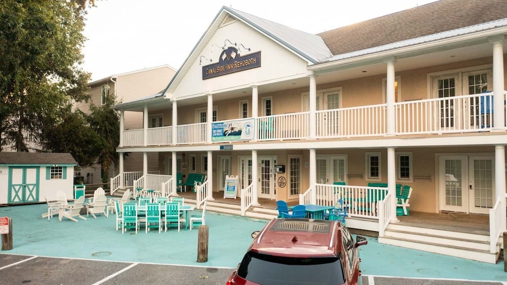 Canalside Inn - photo 160
