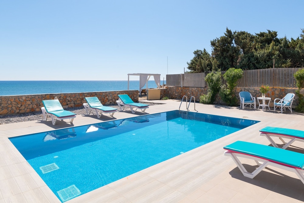 The Rhodes South Escape Beachfront In Plimiri — Rodos