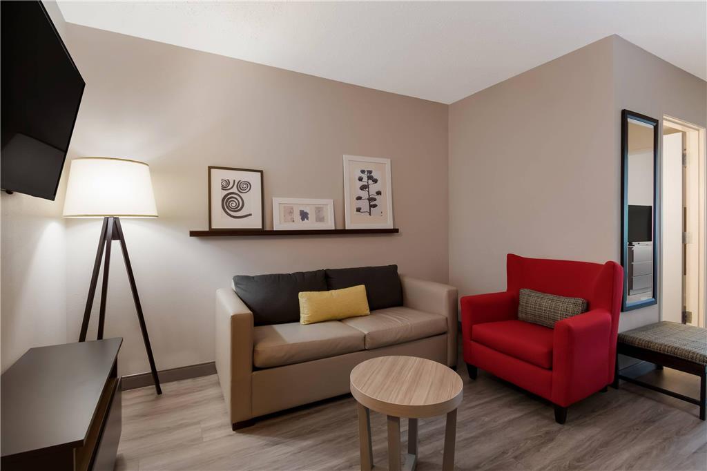 Country Inn & Suites by Radisson Harrisburg Northeast Hershey - photo 17