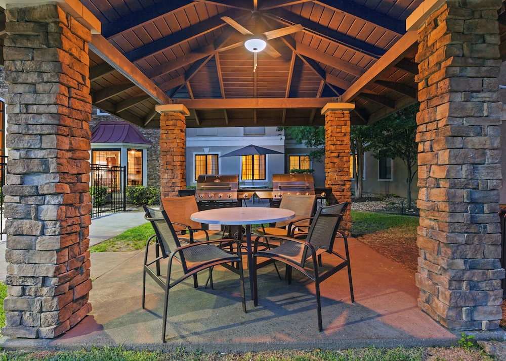 Staybridge Suites Round Rock by IHG - photo 19