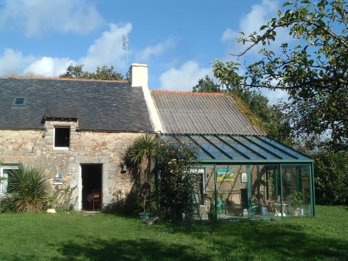 Tremoyec - carbon neutral hotel in Surzur