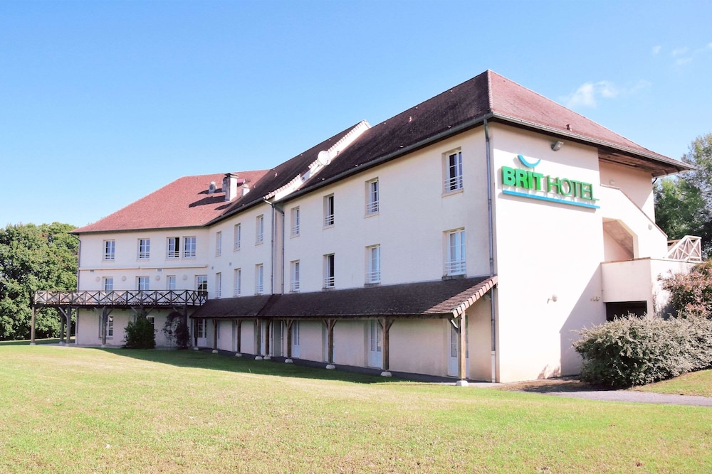 Brit Hotel Confort La Tour Blanche — hotel in Saint-Yrieix-La-Perche