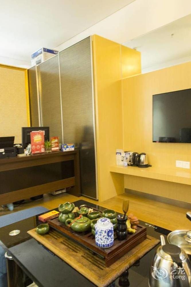 The Wahtin Canton Fair Guangzhou — 4-Star Luxury Hotel in Guangzhou, People's Republic of China