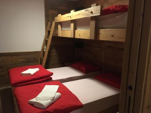Appartamenti Miriam - carbon neutral hotel in Unknown City