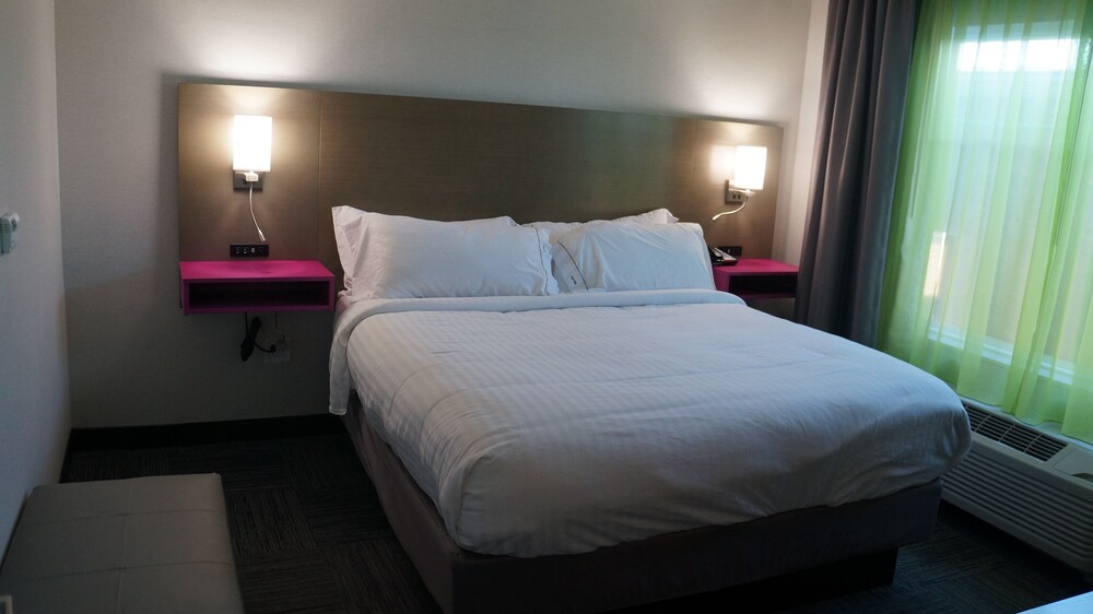 Holiday Inn Express & Suites Shippensburg by IHG - photo 27