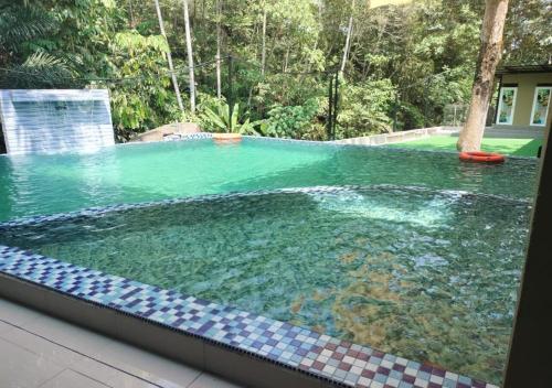 Bentong Wellness Resort Midland 8BR 30PAX By Verano Homestay in Raub, Malaysia