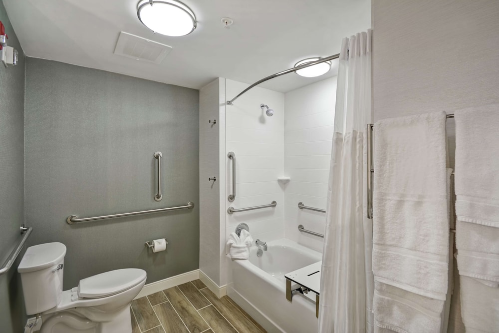 Hilton Garden Inn Gastonia - photo 17