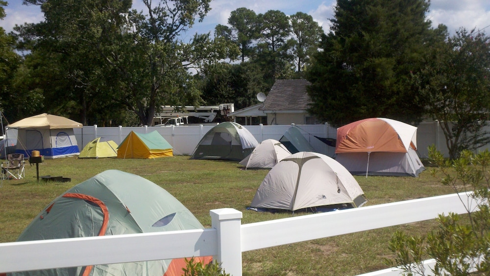 Four Oaks Lodging & RV Resort - photo 11