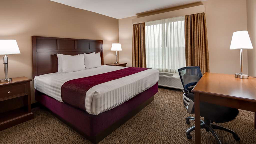 Best Western Plus Grapevine Inn - photo 31