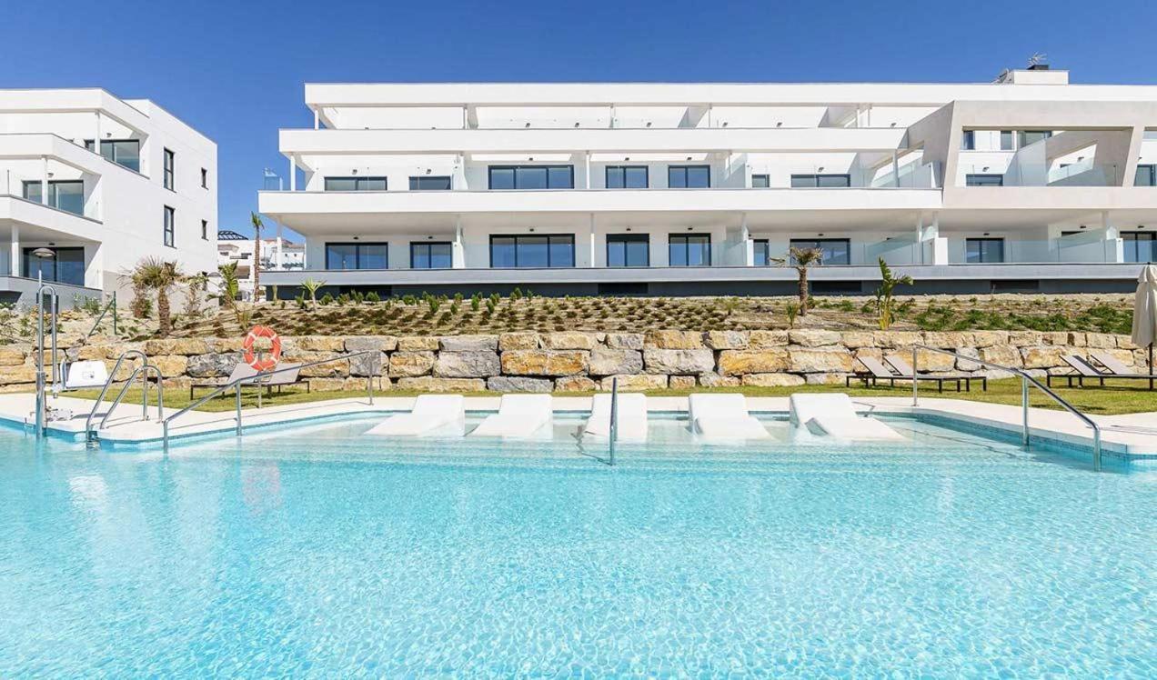 Modern Penthouse with a Fantastic View To the Sea — 4-Star Luxury Hotel in Casares, Spain