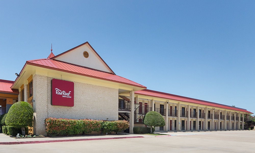 Red Roof Inn PLUS Dallas Addison - photo 38