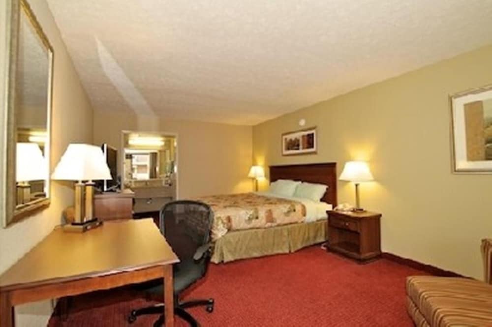 Springfield Inn TN - photo 16