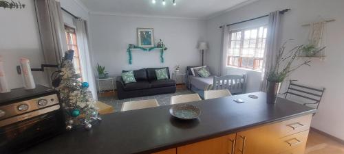 Grey door cottage Number1 — 4-Star Luxury Hotel in Port Elizabeth, South Africa