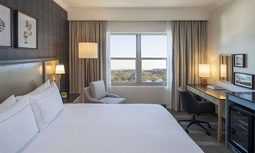 Hilton San Antonio Hill Country - photo 18