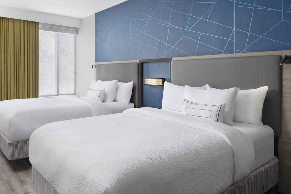 SpringHill Suites by Marriott East Rutherford Meadowlands Carlstadt - photo 10