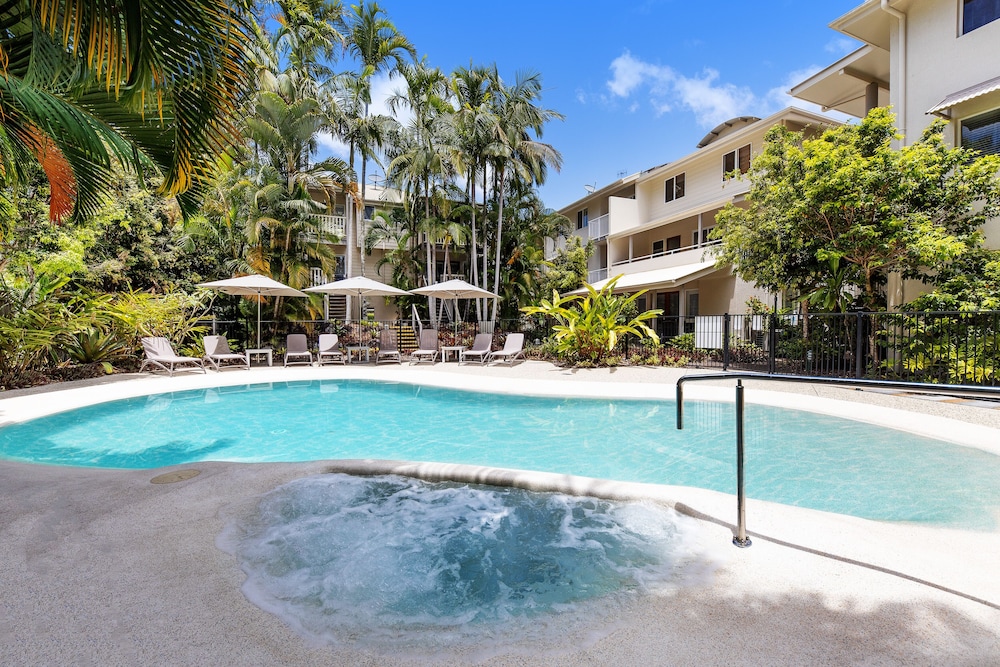 Sunset Cove Noosa in Noosaville, Australia