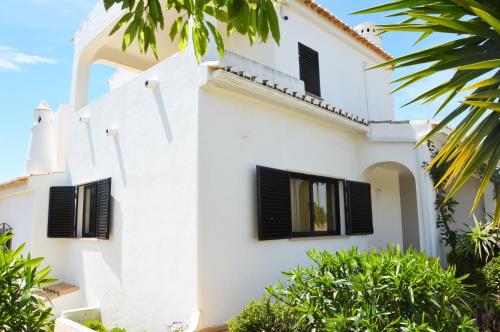 Casa Maricel — 4-Star Luxury Hotel in Carvoeiro, Portugal