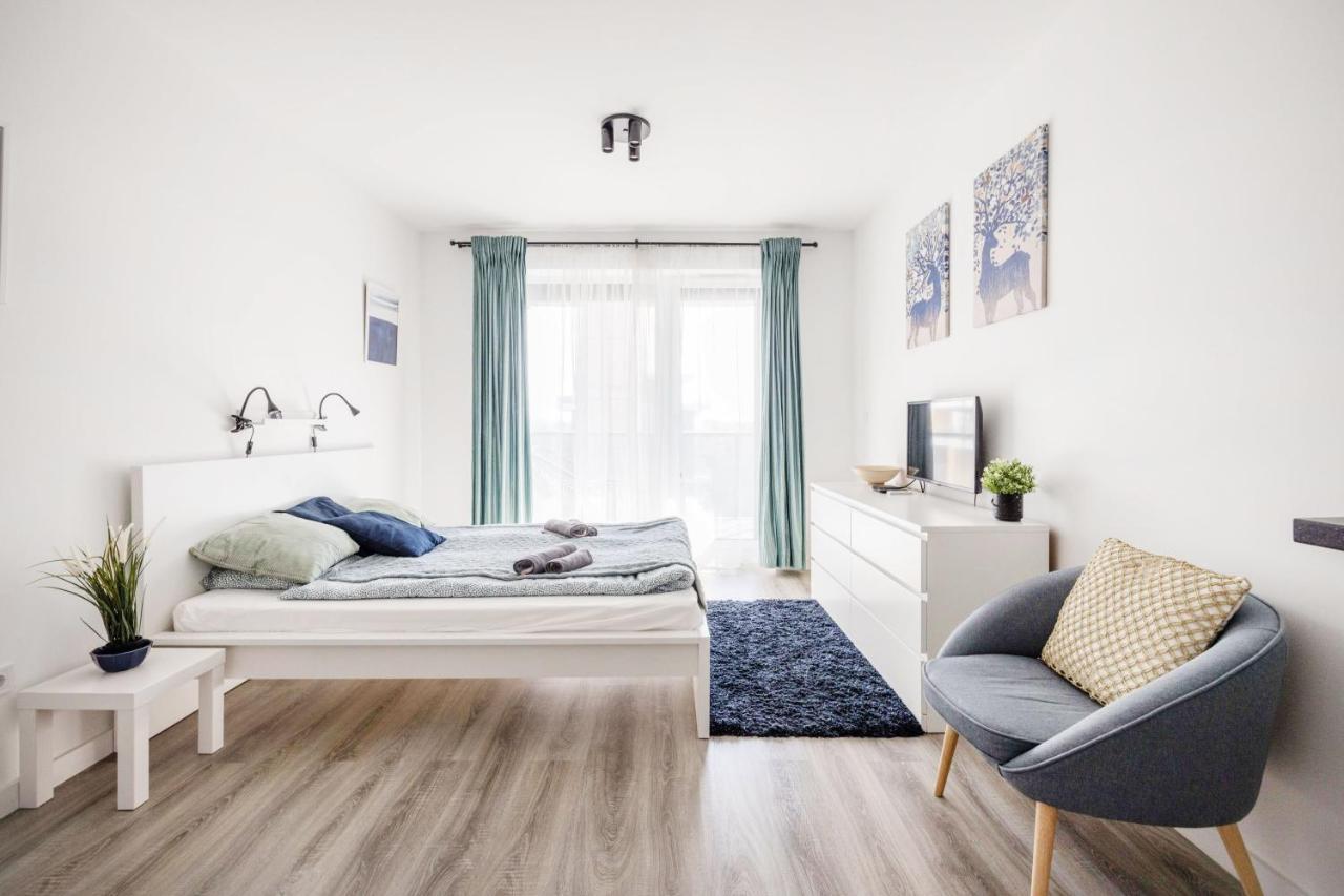 Modern Riverside Studio with Free Parking — 4-Star Luxury Hotel in Budapest, Hungary