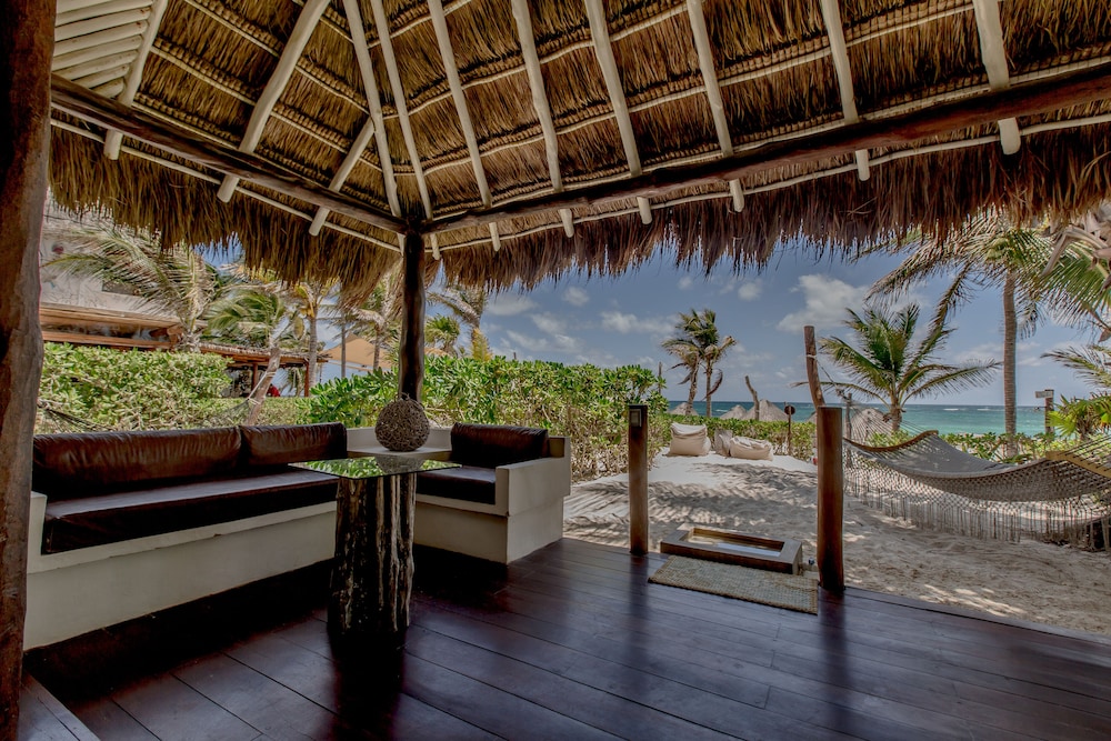 Alma Tulum - carbon neutral hotel in Tulum