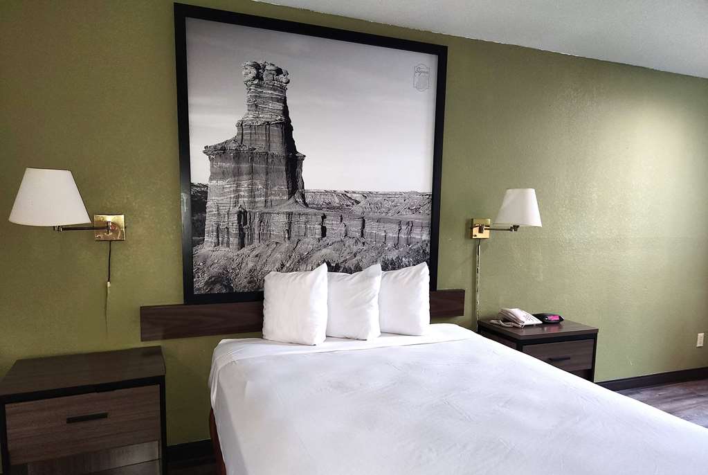 Super 8 by Wyndham Austin North University Area - photo 11