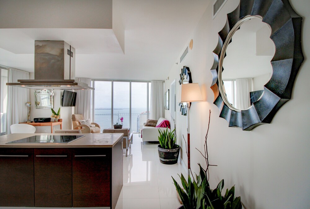 Private Residences at ICON Twr3 by JOS17 - photo 46