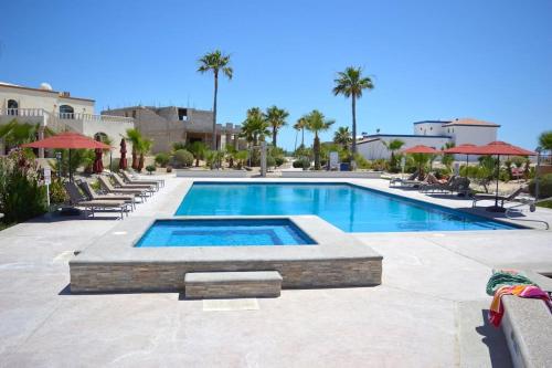 Perfect Beach Home with Style on Sandy Beach — 4-Star Luxury Hotel in Puerto Penasco, Mexico