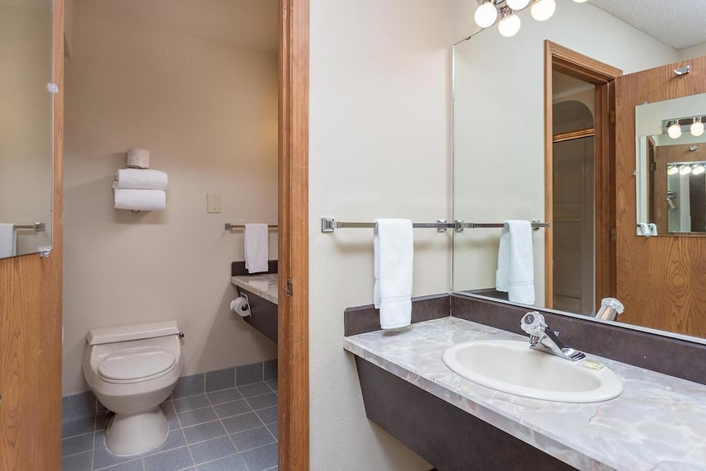 Shilo Inn Suites Hotel Bend - photo 9