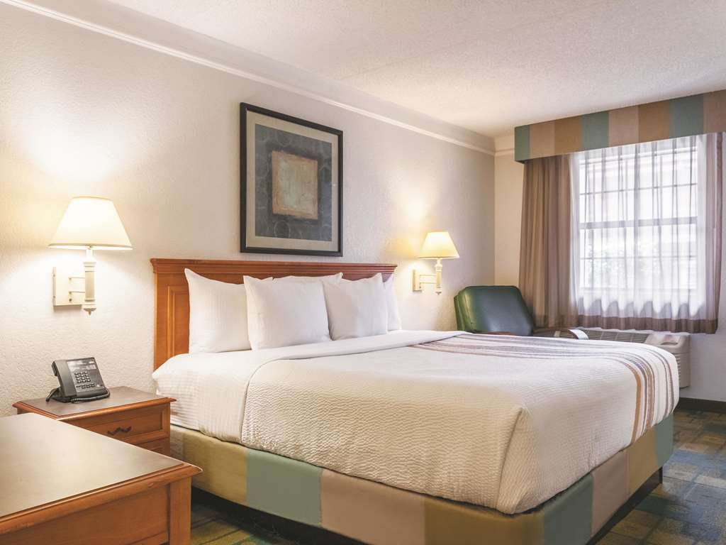 La Quinta Inn by Wyndham New Orleans West Bank Gretna - photo 8