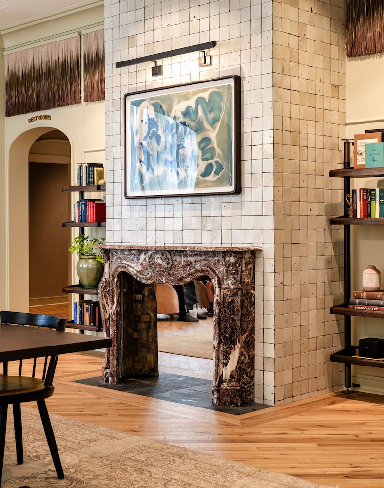 Hotel Heron Alexandria Old Town Curio Collection by Hilton - photo 9