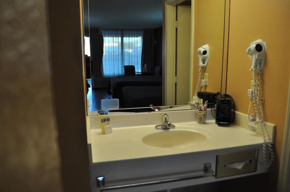 Best Way Inn Madison - photo 22