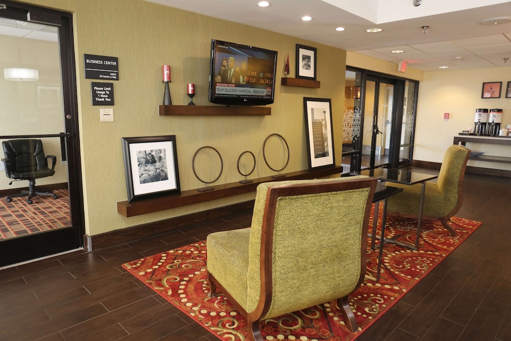 Hampton Inn Sumter - photo 4