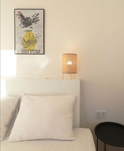 Super Stylish 1BR Apartment Near Fabrica