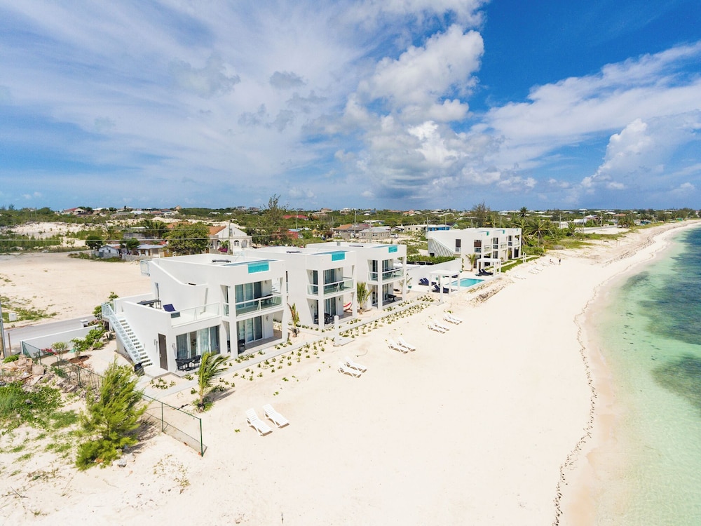 Dream Villas Provo — 4-Star Luxury Hotel in Providenciales, Turks and Caicos Islands