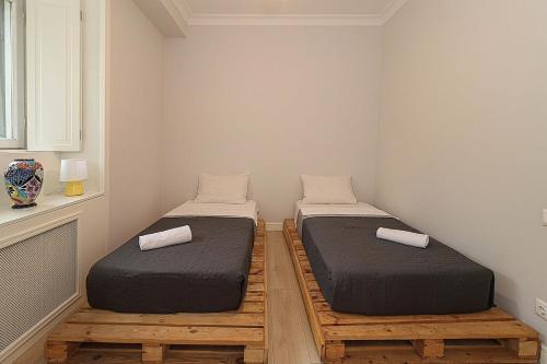Mtatsminda Cozy Apt: Central & Comfy By Wehost