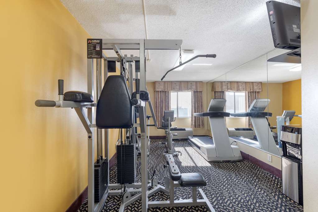 Quality Inn & Suites Bloomington University Area - photo 28