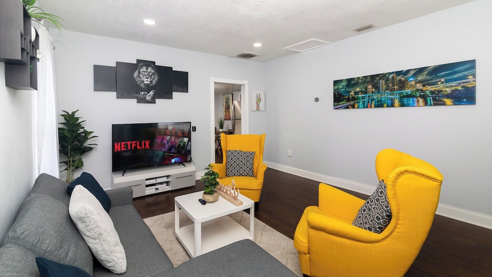 Seminole Heights Retreat #A in Tampa, United States