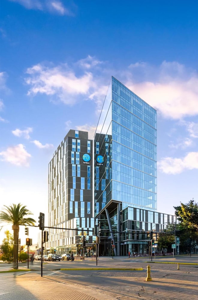 Tru by Hilton Chillan Ferrat in Chillan, Chile