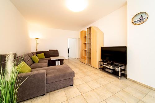 Appartement 1 Familiensuite — 4-Star Luxury Hotel in Boergerende-Rethwisch, Germany