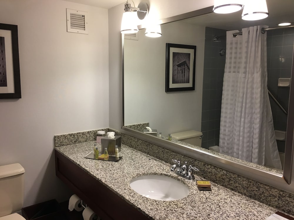 DoubleTree by Hilton Pittsburgh Cranberry - photo 57