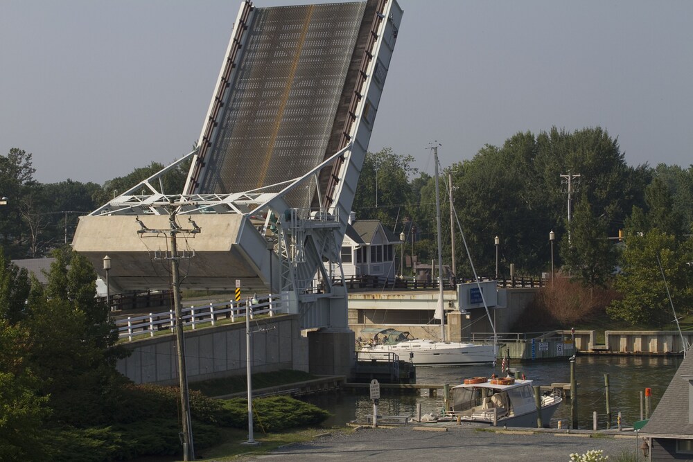 Knapps Narrows Marina & Inn - photo 16