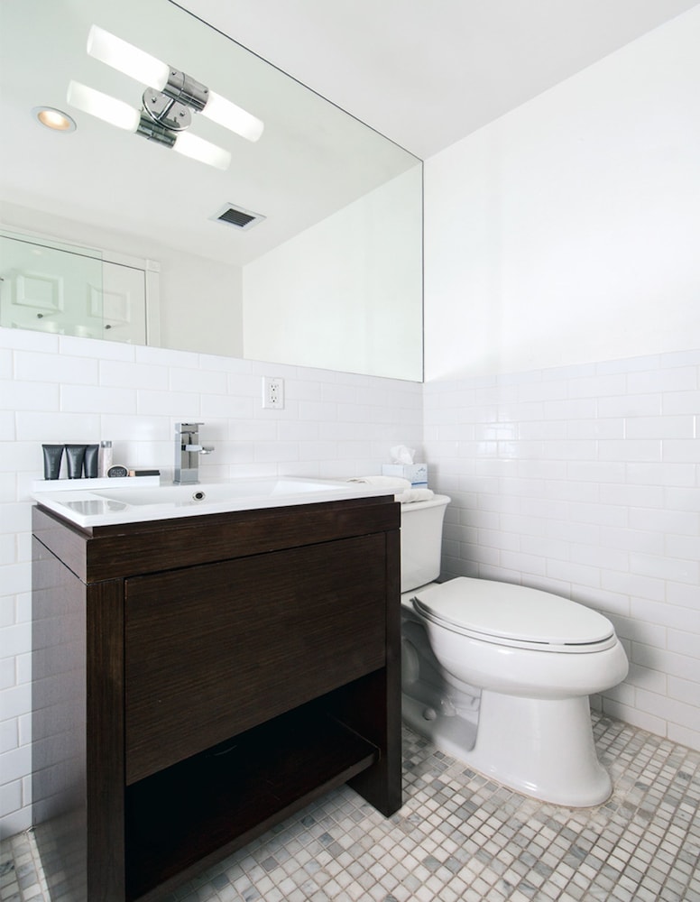East Village Hotel - photo 28