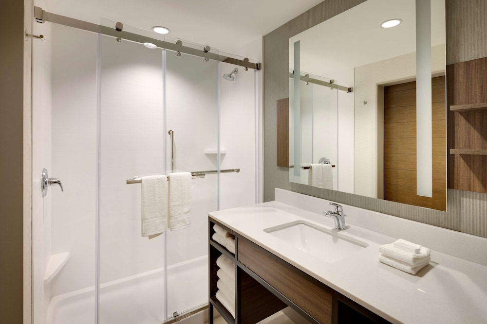 Hilton Garden Inn Haymarket - photo 35