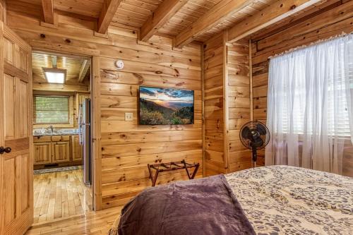 A View From Above Spacious Smoky Mountain Getaway Perfect for Families & Groups - photo 21