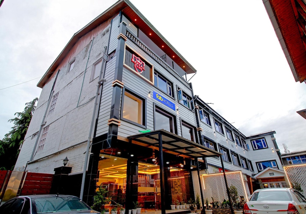 FabHotel Prime Royal Park in Srinagar, India