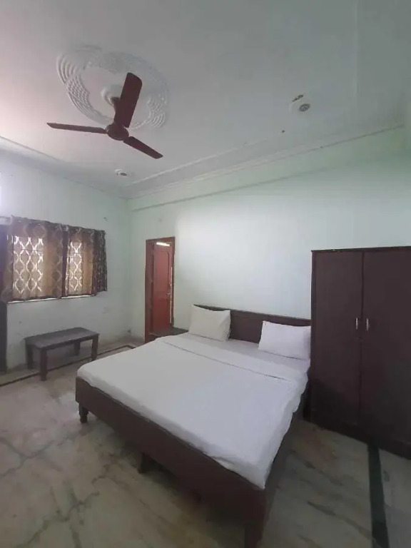 Deep Hotel by Oyo — Bareilly — photo 3