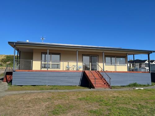 Shell Cottage — 4-Star Luxury Hotel in Coles Bay, Australia