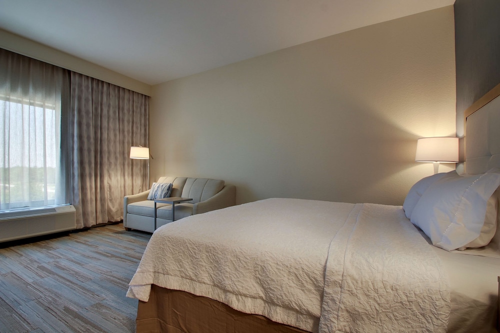 Hampton Inn Sneads Ferry North Topsail Beach - photo 17