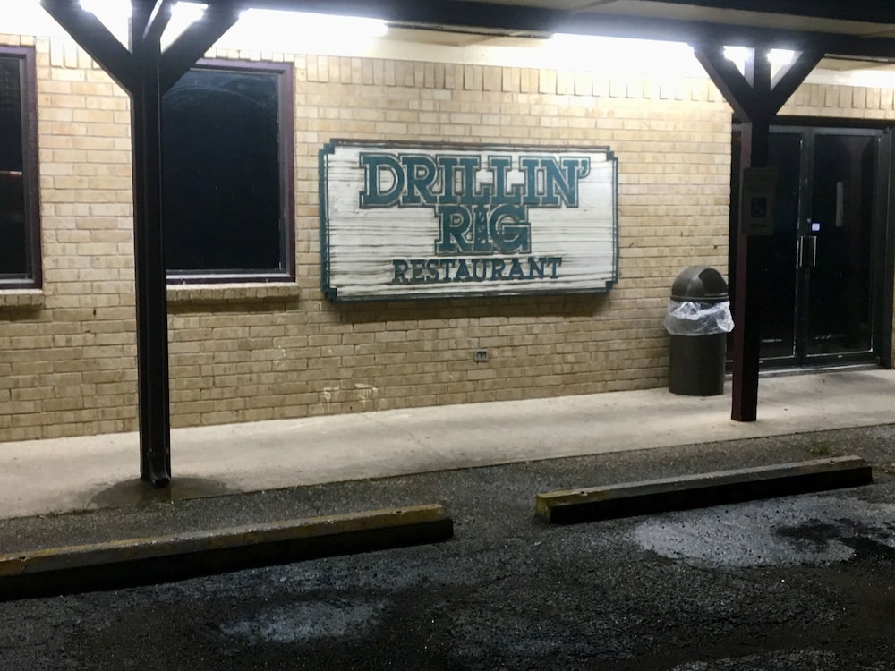 Inn At Mexia - photo 41