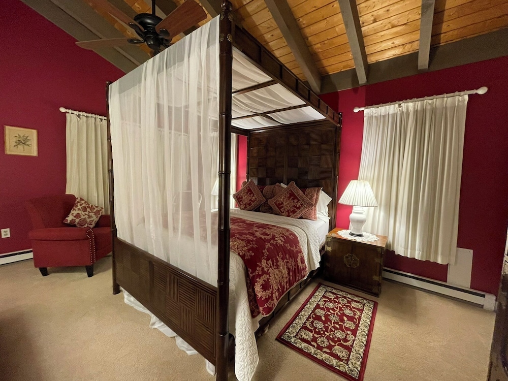 Deerhill Inn - photo 97