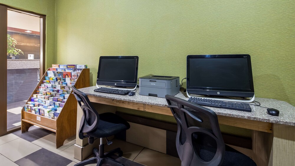 SureStay Plus Hotel by Best Western Blue Springs - photo 38